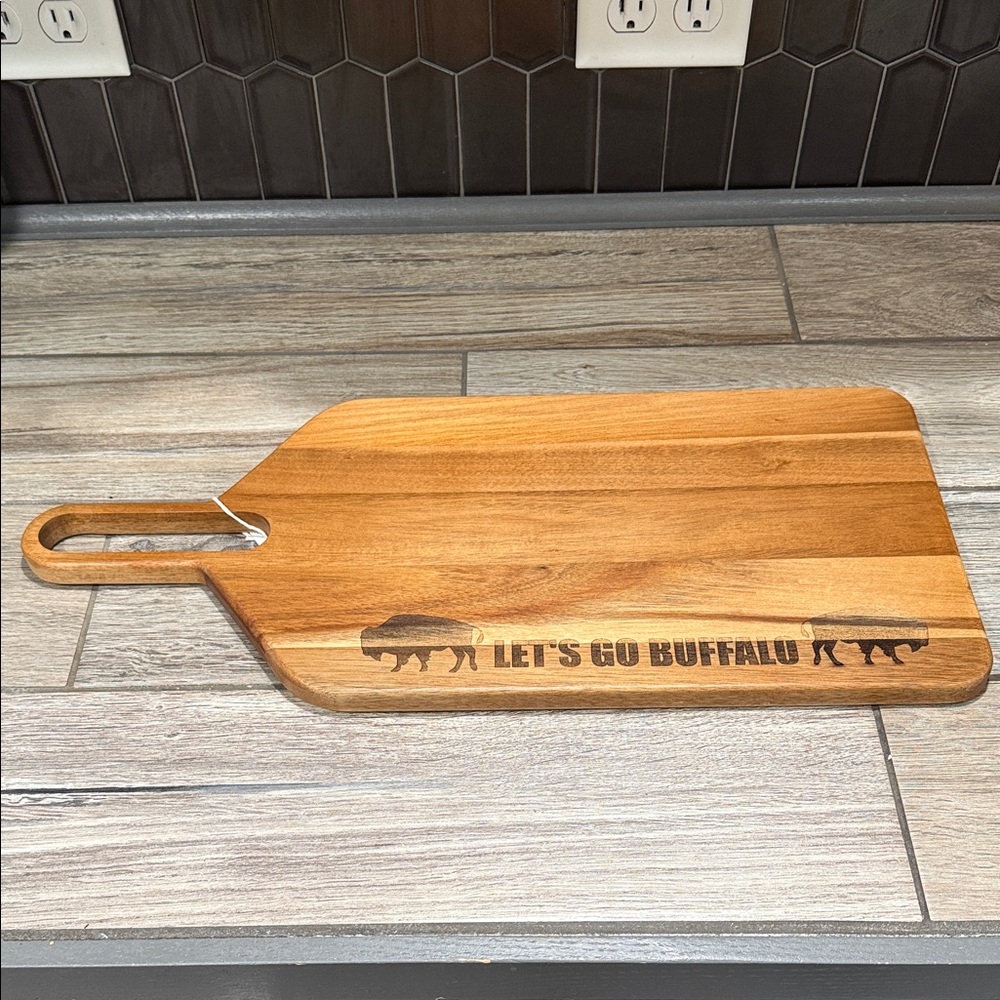 Buffalo Engraved Wooden Acadia Charcuterie Board